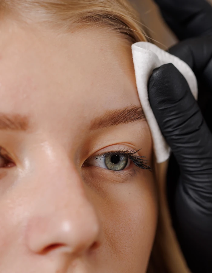 Wann darf Microblading Permanent Make-up nicht durchgeführt werden